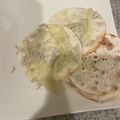 synkkmam's cooksnap of when they made 余った餃子の皮で♡しらすのおつまみピザ.