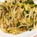 ママメイン！時々子供's cooksnap of when they made 超簡単♪うまうま♪もやしのサラダ.