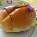 ★なみ☆'s cooksnap of when they made 朝食に♪とろけるチーズのロールパンサンド.