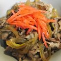 YU♡CO's cooksnap of when they made 吉野家の牛丼にも負けない*黄金比率*牛丼.