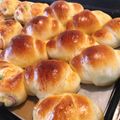 みぃぃちゃま's cooksnap of when they made ロールパン.