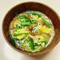 azbjbn's cooksnap of when they made なめことニラでふわふわお吸い物.