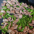 naga_sato's cooksnap of when they made 【農家のレシピ】ピーマンと砂肝の塩炒め.