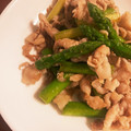 なーなちゃん's cooksnap of when they made 速攻彡旨い♡アスパラと豚バラの塩炒め.