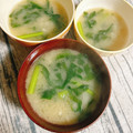 yukarin222's cooksnap of when they made 菊菜と油揚げのみそ汁.