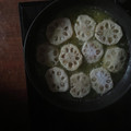 MayuMiller's cooksnap of when they made れんこんの豚ひき肉挟み揚げ.