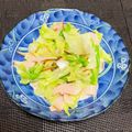 scottle12w's cooksnap of when they made ダメな男の簡単キャベツハムサラダ.