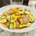 Superlittleboo's cooksnap of when they made ズッキーニとウインナーの簡単炒め.