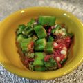 tikariri's cooksnap of when they made めんつゆで簡単！オクラの梅おかかあえ.