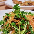 yukoko☆'s cooksnap of when they made 豆苗と人参の塩昆布サラダ♪.