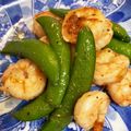 あきのん☆'s cooksnap of when they made 海老とスナップえんどうの塩だれ炒め.
