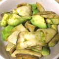 maki_08's cooksnap of when they made アボカドとエリンギのホットサラダ.