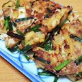 kaori238's cooksnap of when they made ホットプレートで☆高槻名物うどん餃子.
