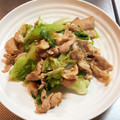 scottle12w's cooksnap of when they made ＊簡単＊豚肉とレタスオイスターソース炒め.