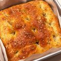 あこままん★'s cooksnap of when they made 厚焼きフォカッチャ～バジル＆チーズ～.