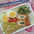 2児ママみきてぃ's cooksnap of when they made おばあちゃんのキャベツ魚肉ソーセージ炒め.