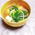 めみたん☆'s cooksnap of when they made 小松菜とモヤシの味噌汁.