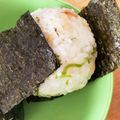 くまちゃんず's cooksnap of when they made ねぎと天かすの＊おにぎり.