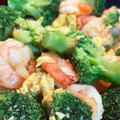 00kryas00's cooksnap of when they made 冷凍海老とブロッコリーと卵のバター炒め.