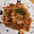 ｽｶｲﾌｨｯｼｭ☆'s cooksnap of when they made 豚肉豆苗しめじの中華焼きそば.