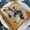 ankotetu's cooksnap of when they made おひとりさまのチーズとジャムのトースト.