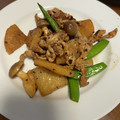 tomtosh's cooksnap of when they made 豚肉と大根のガリバタ炒め.