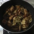 『よっさん』's cooksnap of when they made 鶏ももとレンコンの味噌バター炒め.