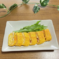 chi−ちゃん's cooksnap of when they made スライスチーズと鮭フレークの卵焼き.