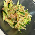 shina♩'s cooksnap of when they made きゅうりともやしのツナ和え.