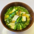 azbjbn's cooksnap of when they made 朝食や夕食に♪薄揚げとニラと豆腐の味噌汁.