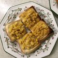 Ruriluru's cooksnap of when they made 余り物で簡単♪マヨコーントースト.