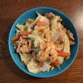 WackyRacer's cooksnap of when they made 豚こまとキャベツの旨塩炒め.