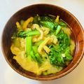 azbjbn's cooksnap of when they made 小松菜と油揚げのお味噌汁.