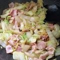hanemakoo's cooksnap of when they made 白菜大量消費 白菜のベーコン煮.