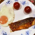 ★みーちゃん♪'s cooksnap of when they made 簡単調理！鮭のムニエルバター醤油風味.