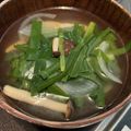 ゆりはるみ♡'s cooksnap of when they made 低糖質☆しめじとニラの中華風スープ.