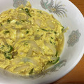 玉ねぎおばさんの台所's cooksnap of when they made 新玉ねぎとピーマンの卵とじ.