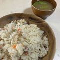papikun's cooksnap of when they made 厚揚げとスナップえんどうの味噌汁.