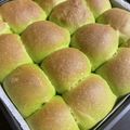 ＊みおママ＊'s cooksnap of when they made ふんわり甘い♡こしあん入り抹茶ちぎりパン.