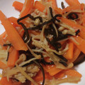 ヨシヨッシー's cooksnap of when they made ニンジンとエノキの塩こんぶ炒め.
