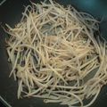 ｍａｒしゃん's cooksnap of when they made 安うま! ヘルシーもやしだけ.