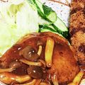亜矢佳's cooksnap of when they made 初めてでも簡単ふわふわ♡煮込みハンバーグ.