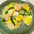 azbjbn's cooksnap of when they made タイ料理★うどん乾麺でお手軽パッタイ.