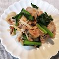 4児男子母さんの台所's cooksnap of when they made 小松菜と豚バラ☆オイス炒め.
