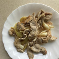 Ruriluru's cooksnap of when they made 簡単•白ネギと豚バラ肉の炒め物.