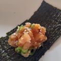 くまちーこ's cooksnap of when they made おつまみ☆ごま油が合う◎ネギトロのり巻き.