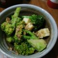 ramieru's cooksnap of when they made 簡単！旨い！ブロッコリーチーズごま和え.