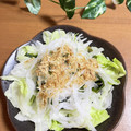 chi−ちゃん's cooksnap of when they made 新玉ねぎのワカメおかか和え.