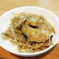 わかとみーの母's cooksnap of when they made 簡単節約♫豚もやし丼.