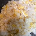 rieko0505's cooksnap of when they made 卵だけ☆超簡単！黄金 チャーハン.
